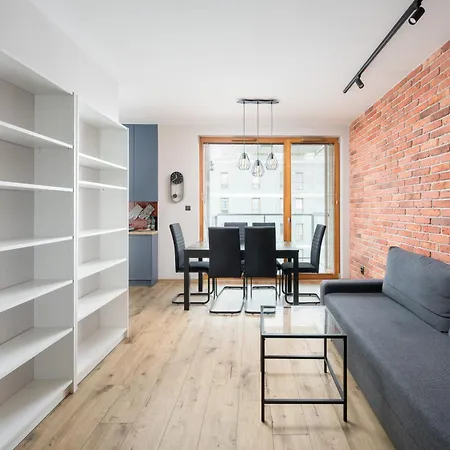 New Comfort 332 Apartment Warsaw