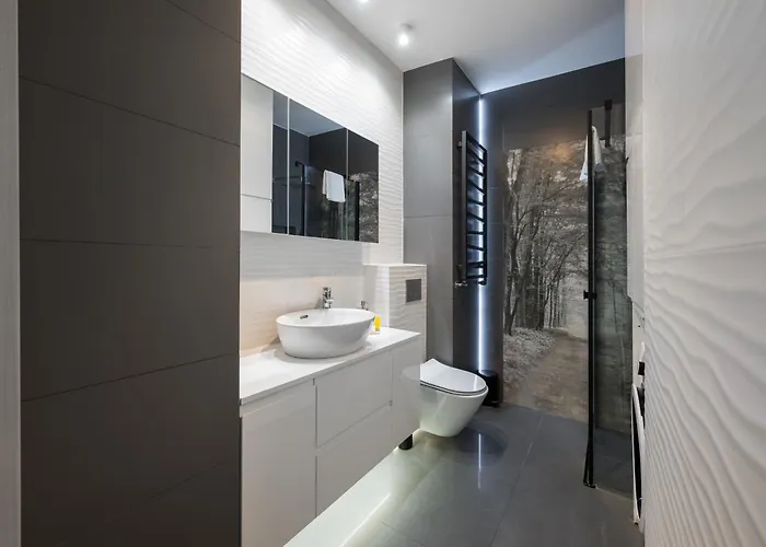 New Comfort 332 By Bookinghost Warszawa